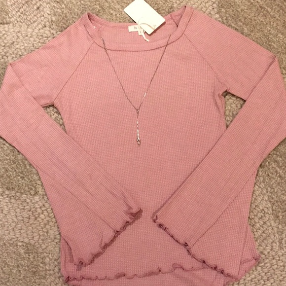 PERFECT ROSE/PINK BELL SLEEVE TOP - Picture 10 of 10
